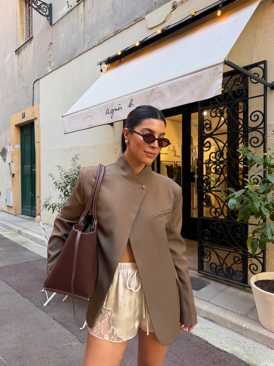 casual summer blazer outfits 2026 Collarless Brown Blazer With Satin Lace Shorts