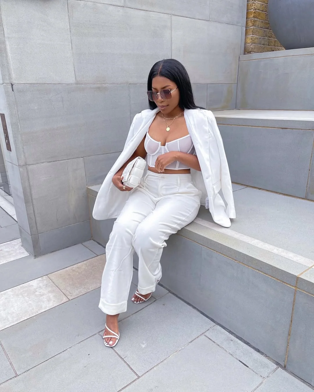 casual summer blazer outfits 2026 White Blazer With Corset Top And Relaxed Trousers