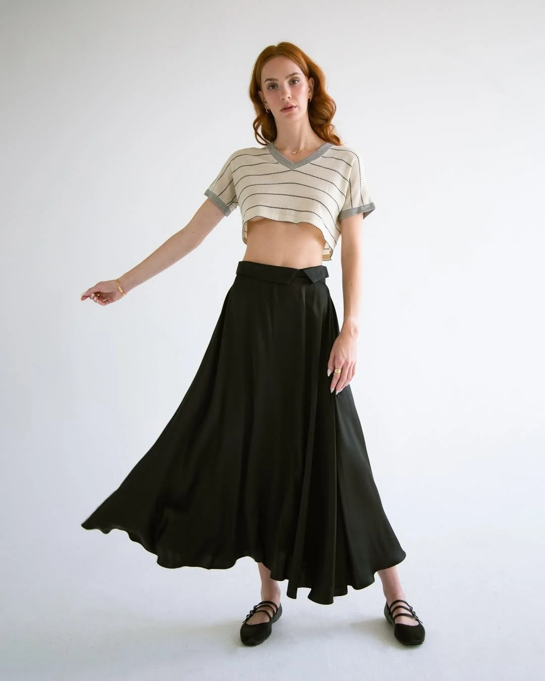 flowy summer skirt outfits 2026 Minimal Satin Black Skirts For Modern Everyday Styling
