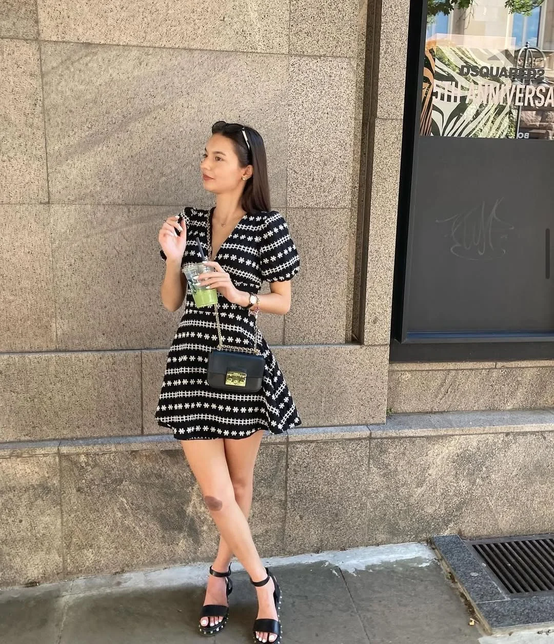 hot weather summer outfits 2026 Black Printed Mini Dresses That Bring City-Girl Energy Into Summer