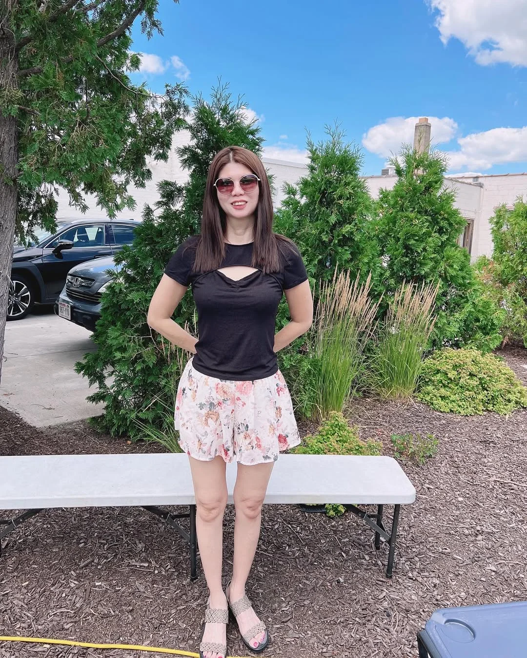 hot weather summer outfits 2026 Soft Floral Shorts And Minimal Tops That Always Work In Heat