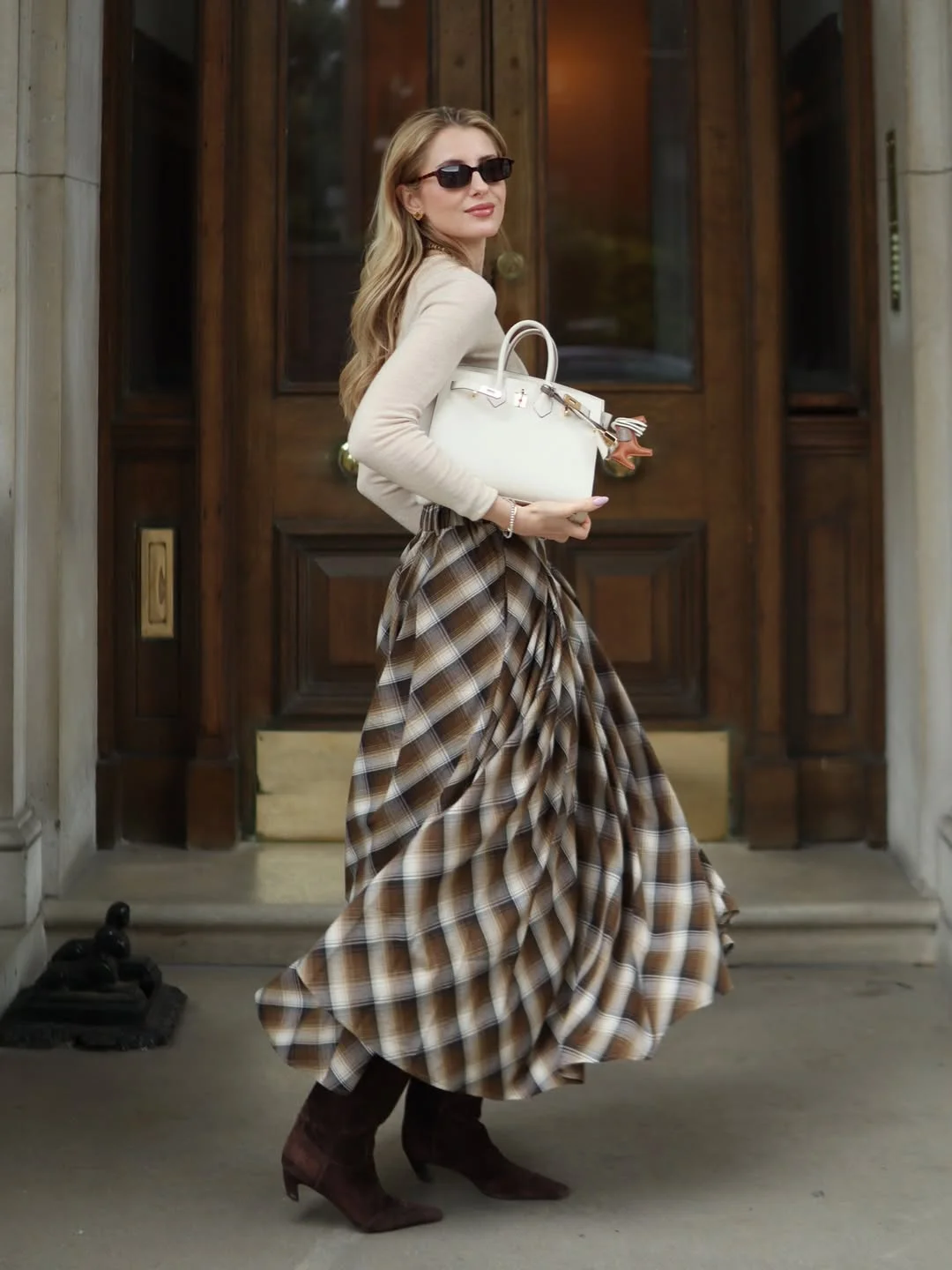 maxi skirt outfits summer 2026 Plaid Maxi Skirt With A Fitted Neutral Knit