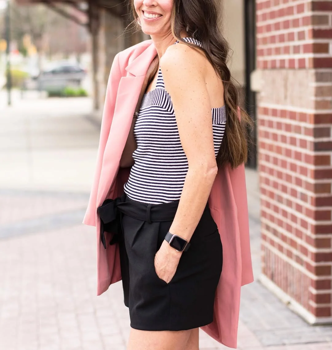 summer business casual outfit 2026 Pink Blazer With Stripes And Tailored Black Shorts