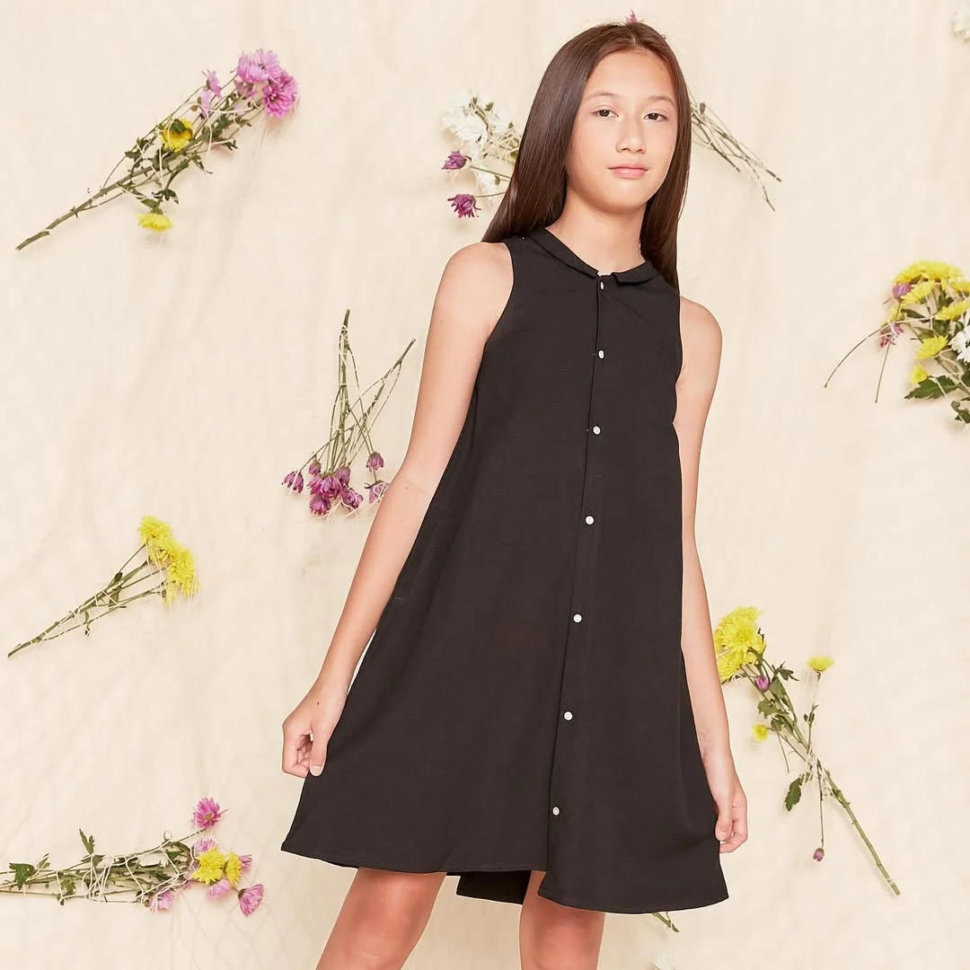 summer clothes essentials 2026 Simple Black Swing Dresses That Always Save Summer Wardrobes