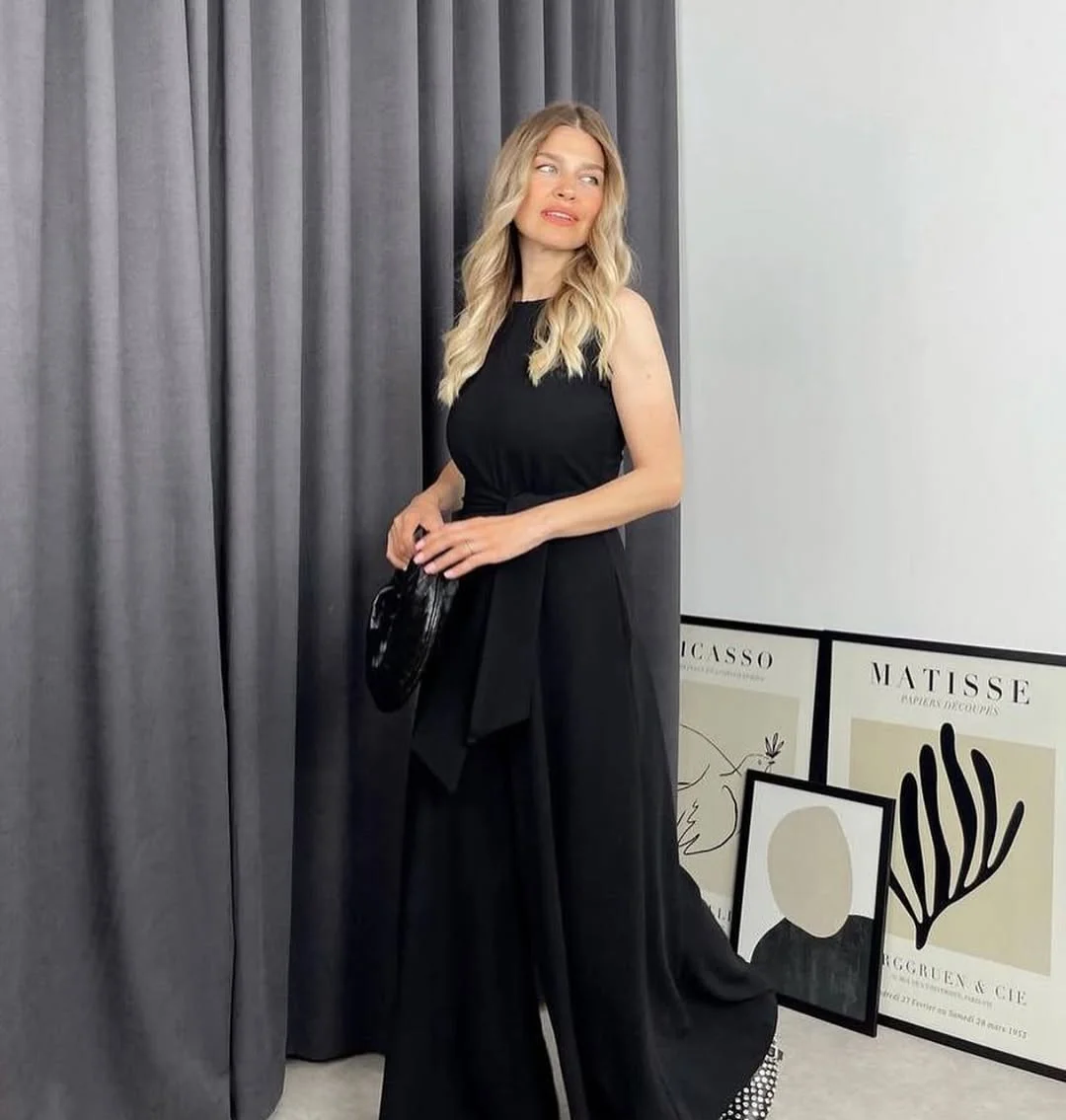 summer clothes essentials 2026 Black Sleeveless Wide-Leg Jumpsuit For Easy Evening Style