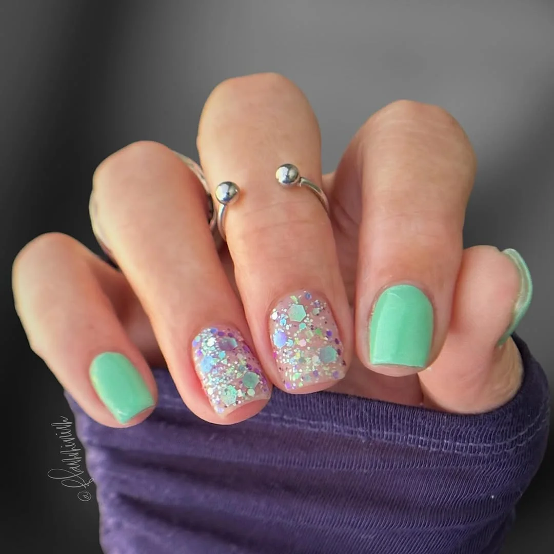 summer glitter nails 2026 + Mint Confetti Short Nails with Pastel Sparkle