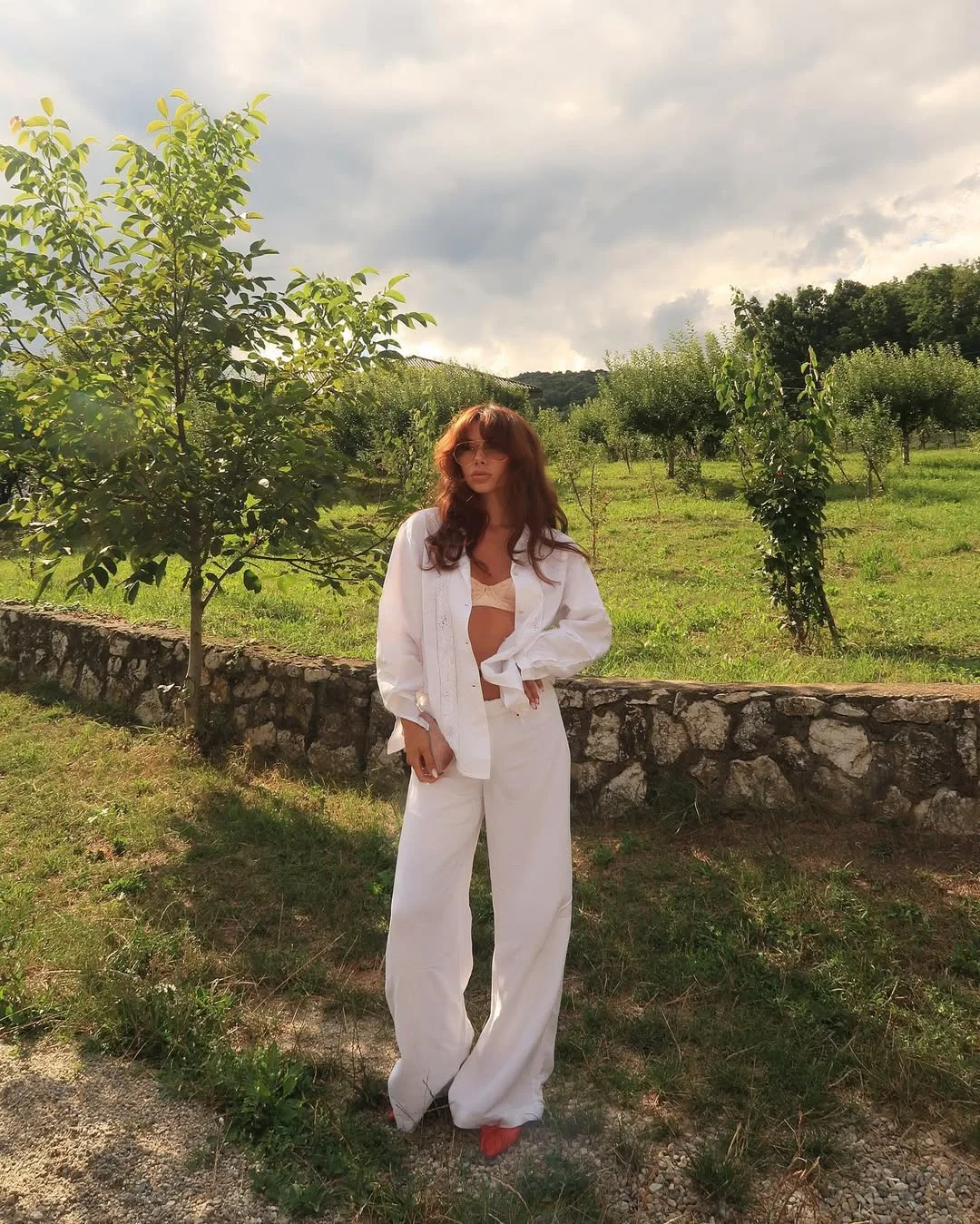 summer linen outfits 2026 All White Linen Separates With A Countryside Mood