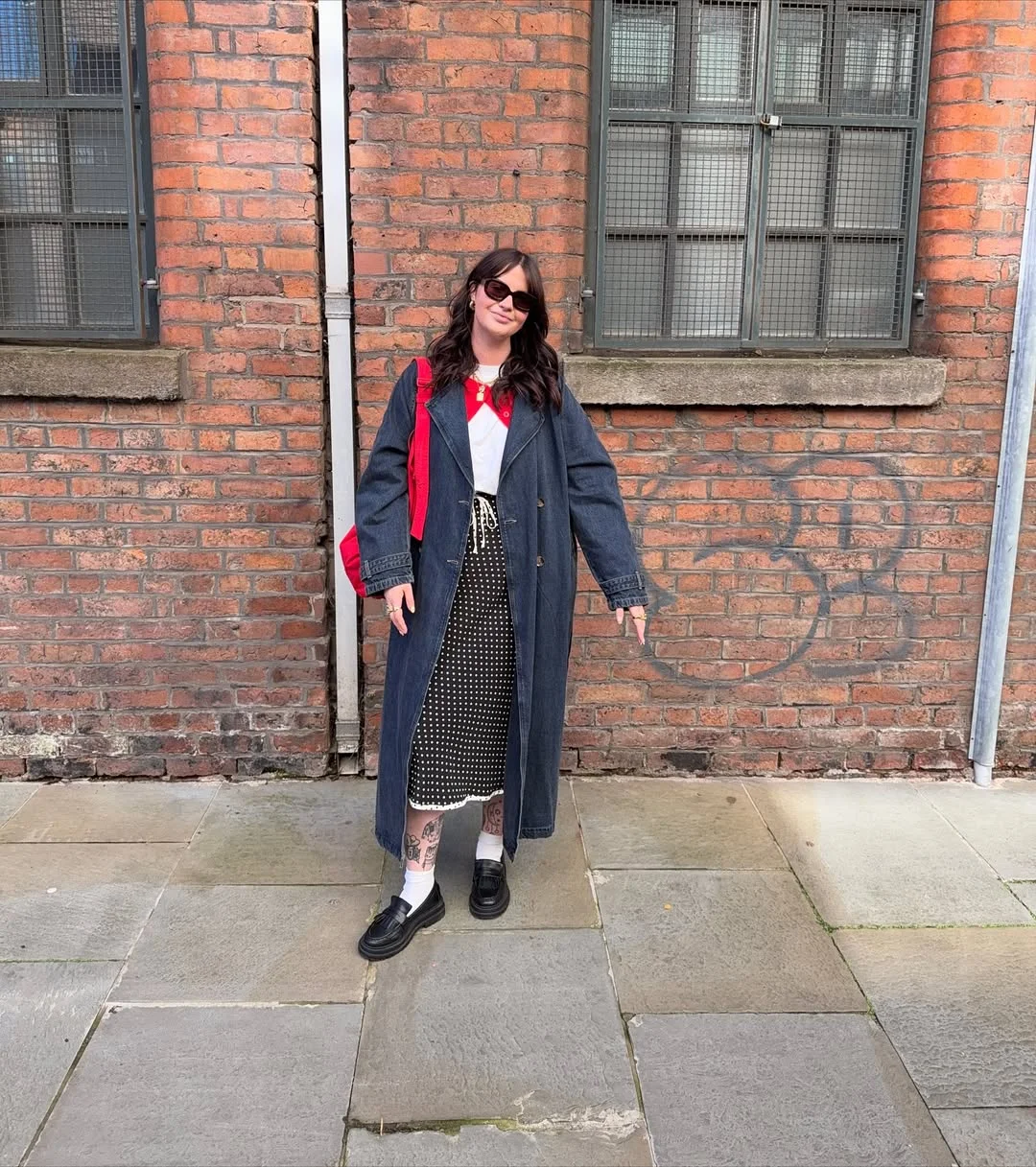 trendy midsize outfits summer 2026 Long Denim Coats And Polka Dot Skirts With Vintage Energy