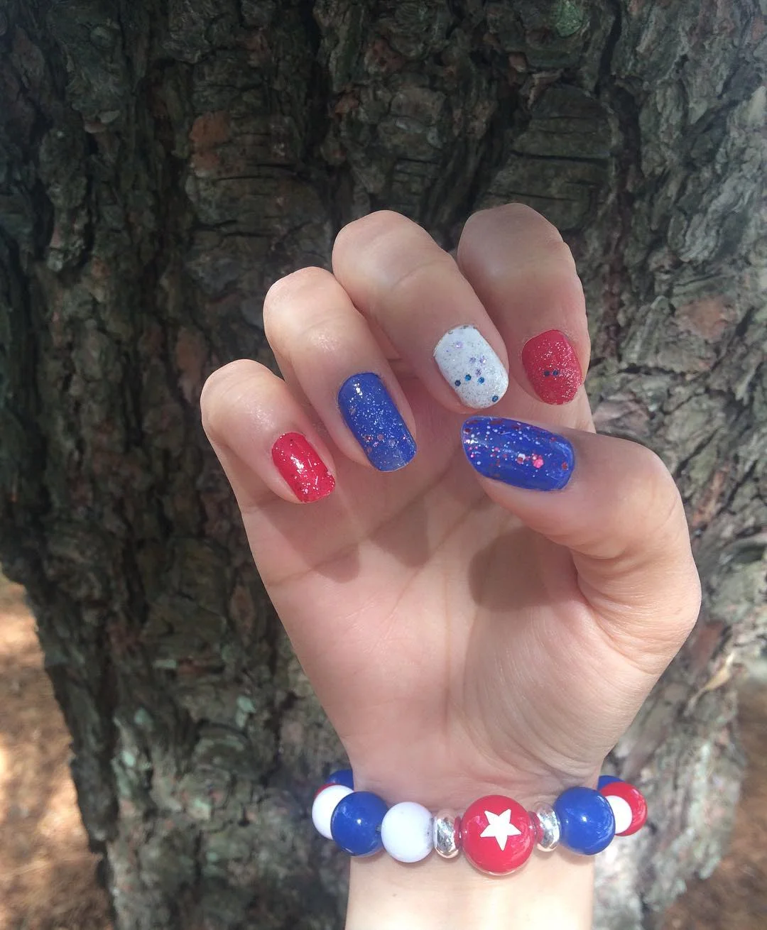 usa nails 2026 + Confetti Color Nails for a Sparkling Summer Celebration