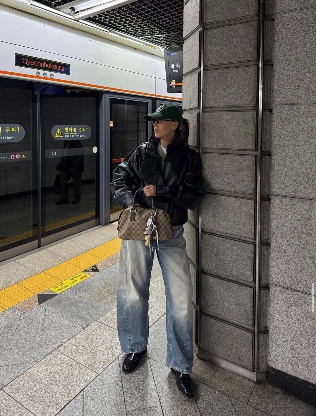 comfortable fall travel outfits 2026 Leather Jacket And Wide Jeans For City Transit Days