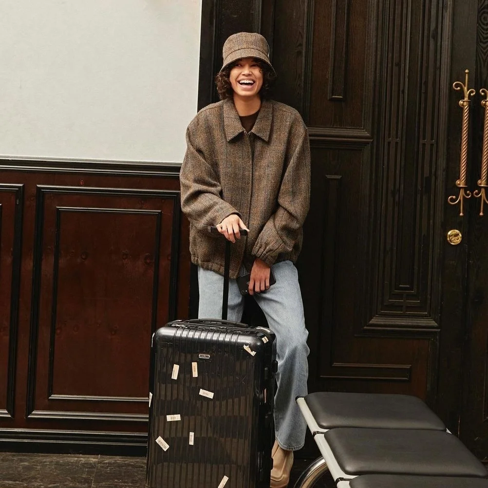 comfortable fall travel outfits 2026 Striped Pants And Sneakers For A City Weekend