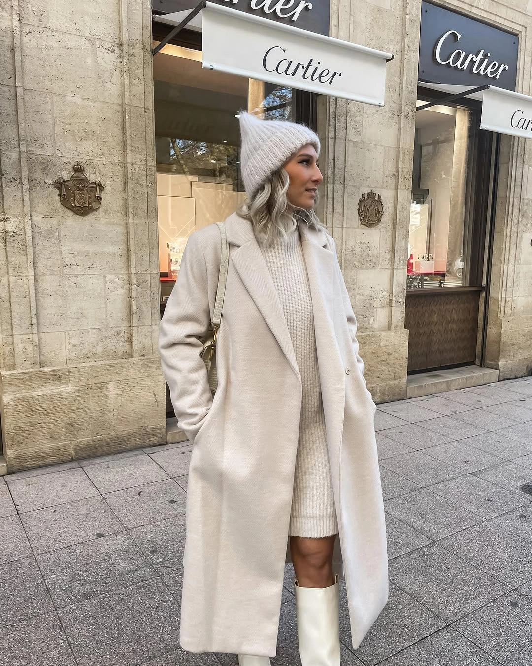 comfy fall outfits 2026 Ivory Layers for a Soft and Polished Cold-Weather Look