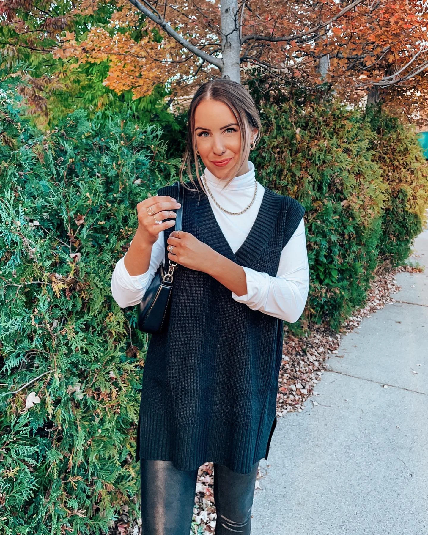 fall date night outfits 2026 + A Long Knit Vest Look for Coffee, Walks, and Low-Key Plans