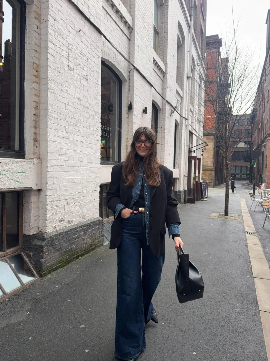 fall denim outfits for women 2026 Oversized Blazer With Dark Denim Layers