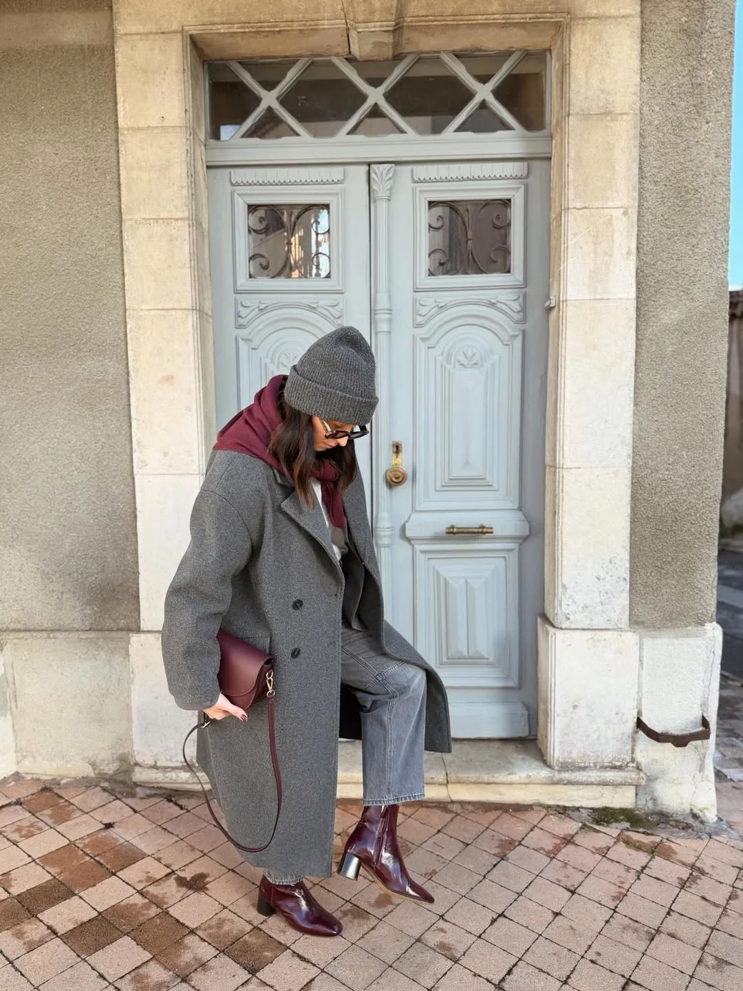 fall denim outfits for women 2026 Gray Denim Jeans Under A Long Wool Coat