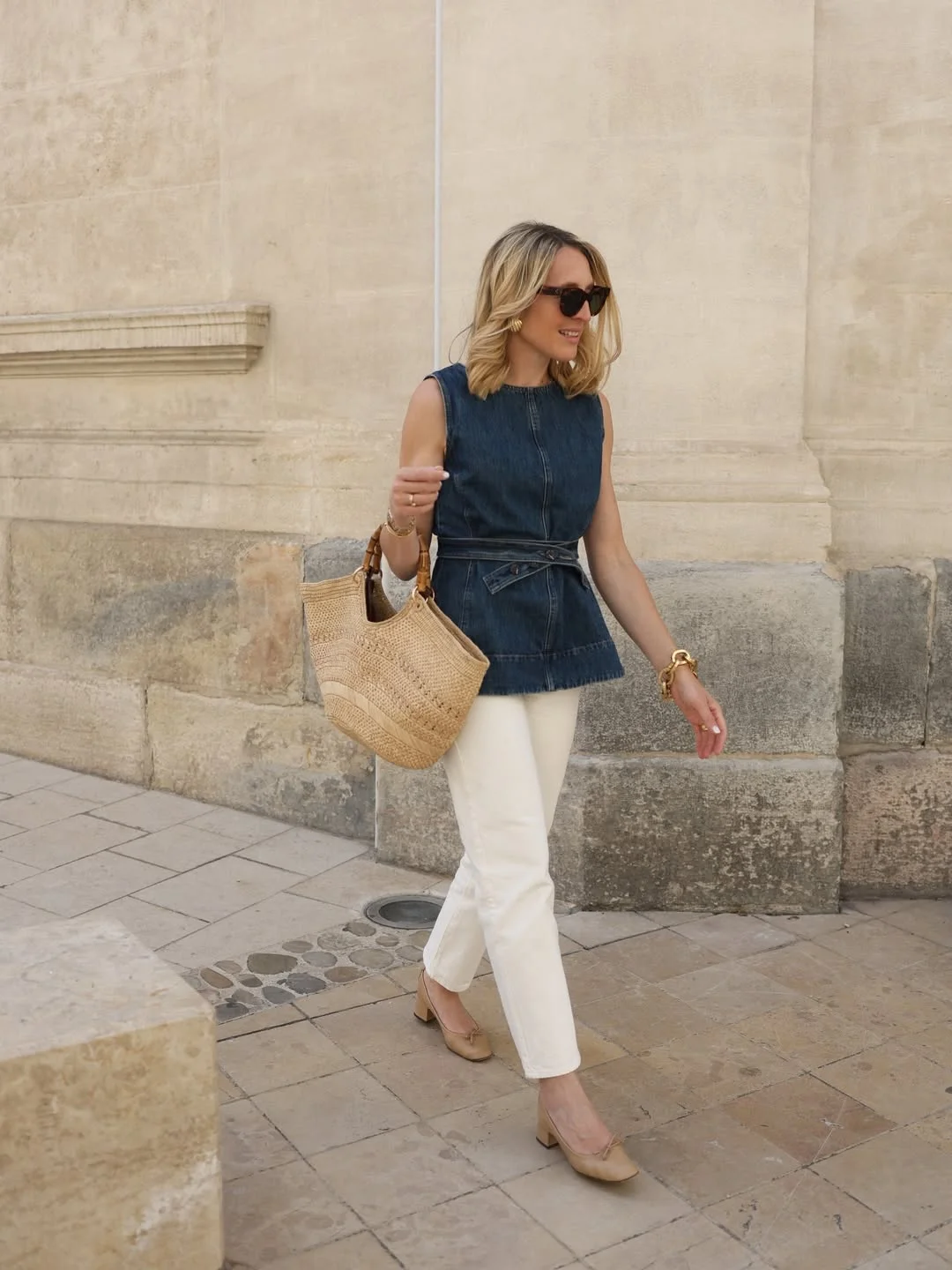 fall denim outfits for women 2026 Sleeveless Denim Vest With Creamy White Jeans