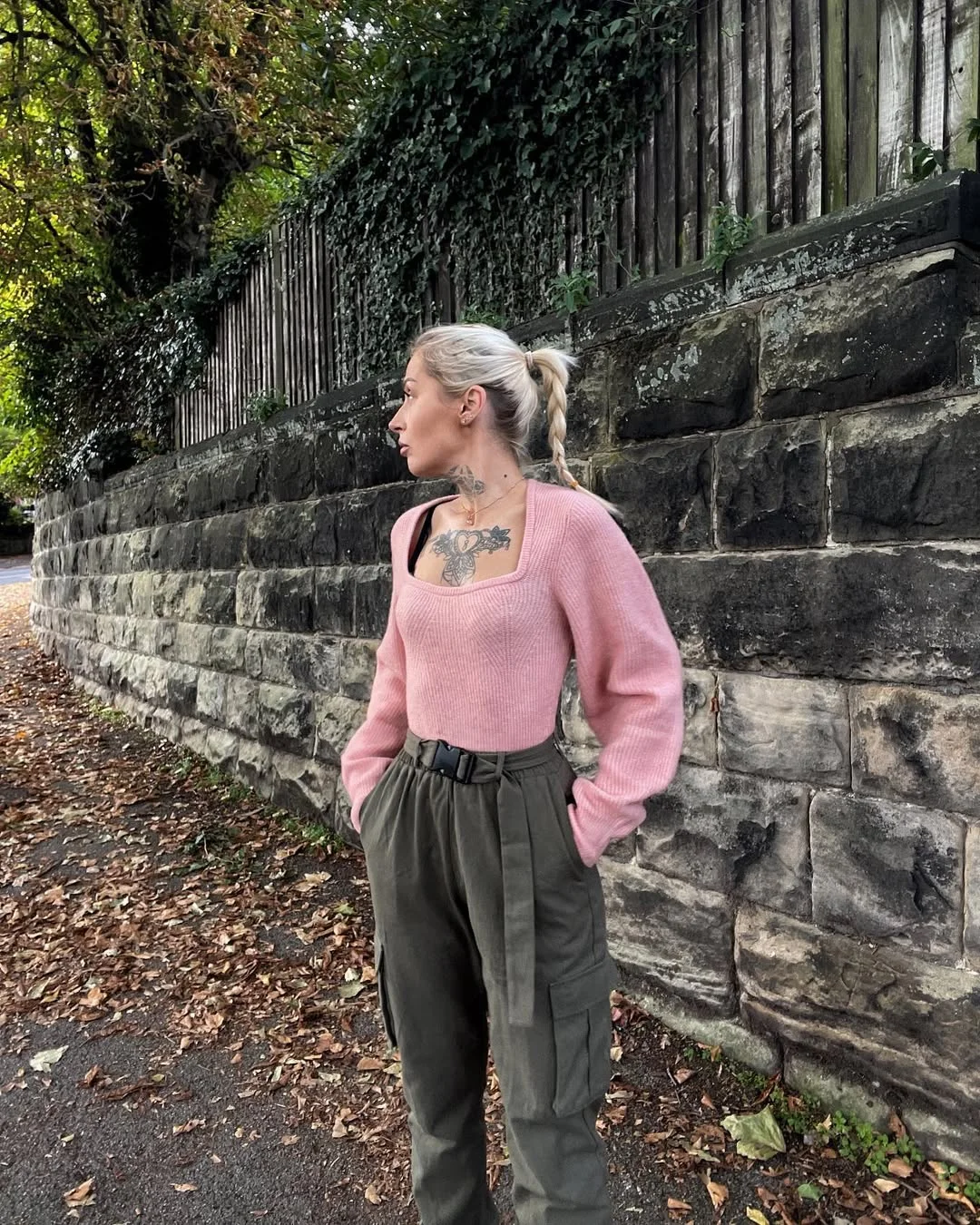 fall fashion outfits 2026 Pink Knit Top With Olive Cargo Pants