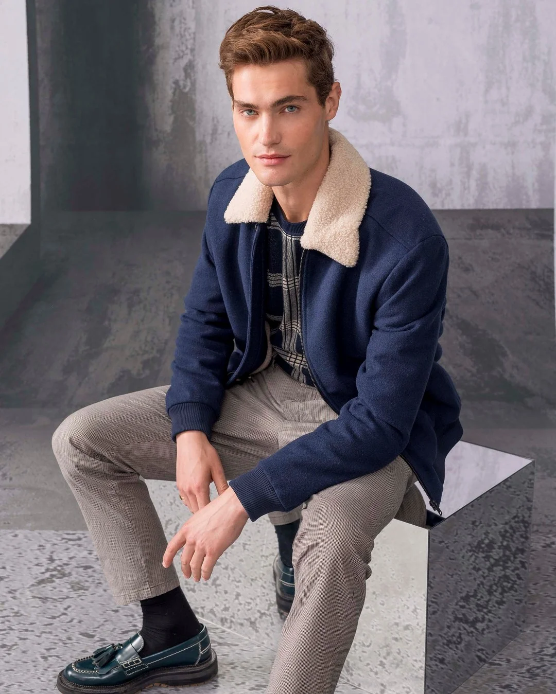 Fall outfits ideas for men 2026 Shearling-Collar Navy Jacket With Refined Casual Layers