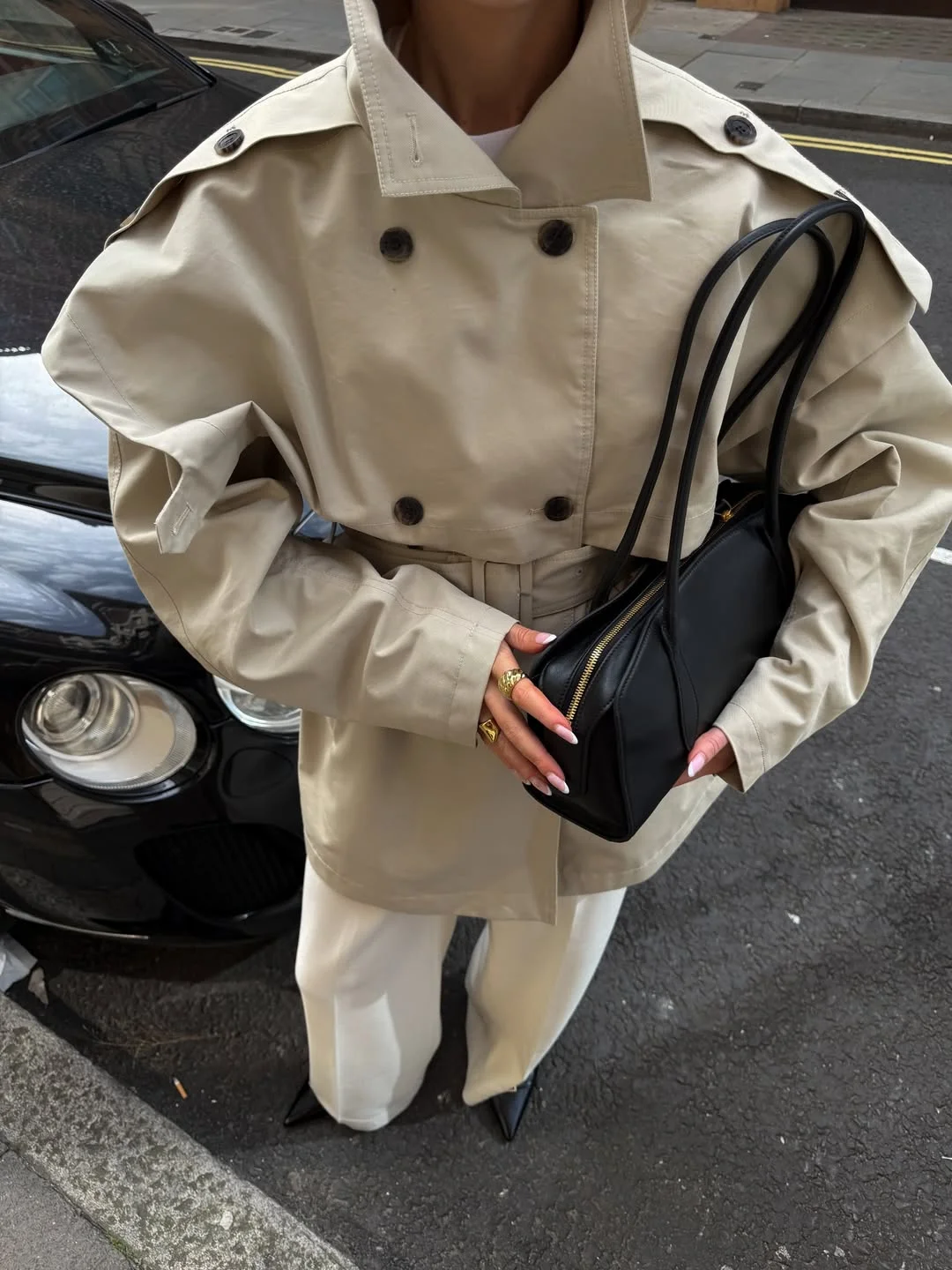 fall outfits with coat 2026 + Cropped Double-Breasted Trench With Cream Trousers