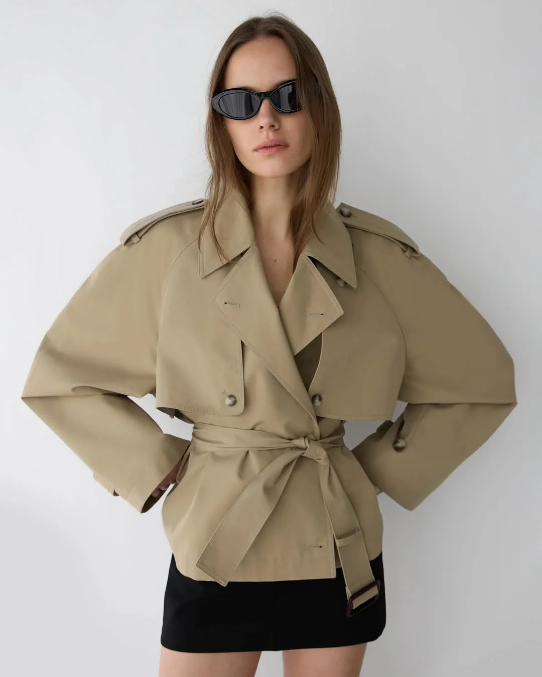 fall outfits with coat 2026 + Cream Cropped Trench With Gray Knit Layers