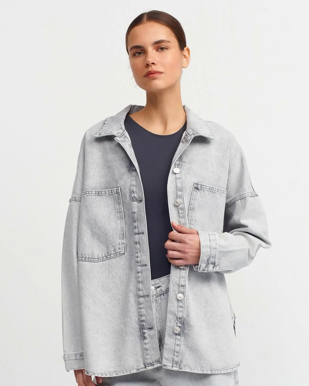 fall outfits with jeans jacket 2026 Washed Gray Denim For The Minimalist Fall Mood