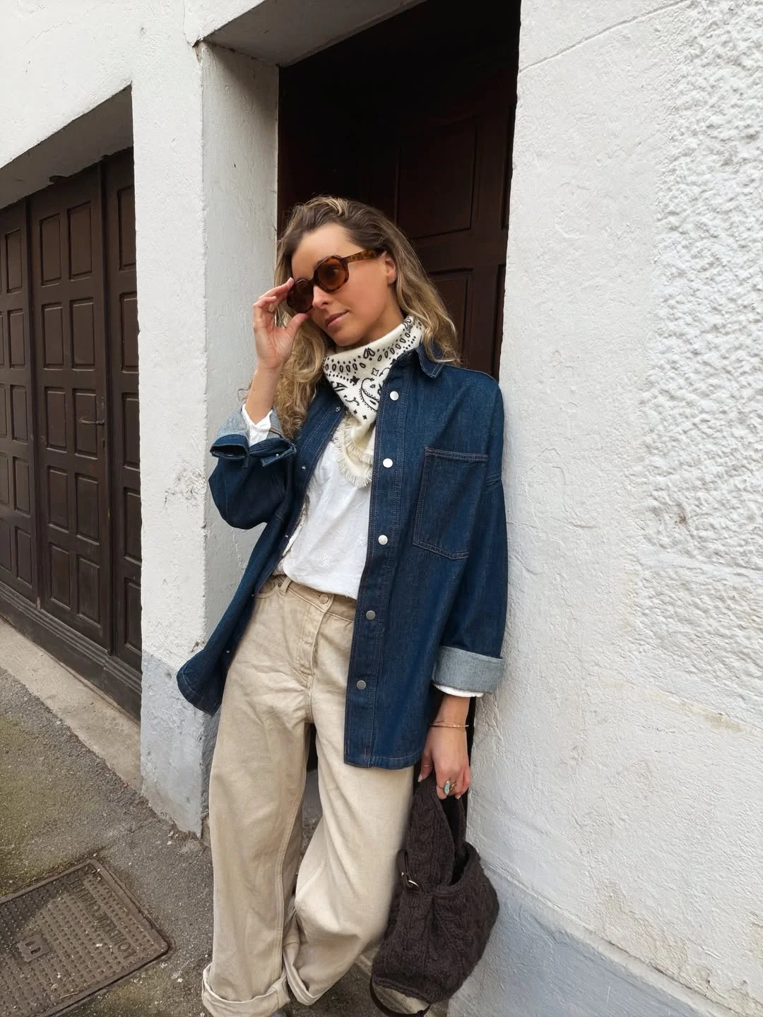 fall outfits with jeans jacket 2026 Dark Denim, Cream Pants, And Scarf-Tied Polish
