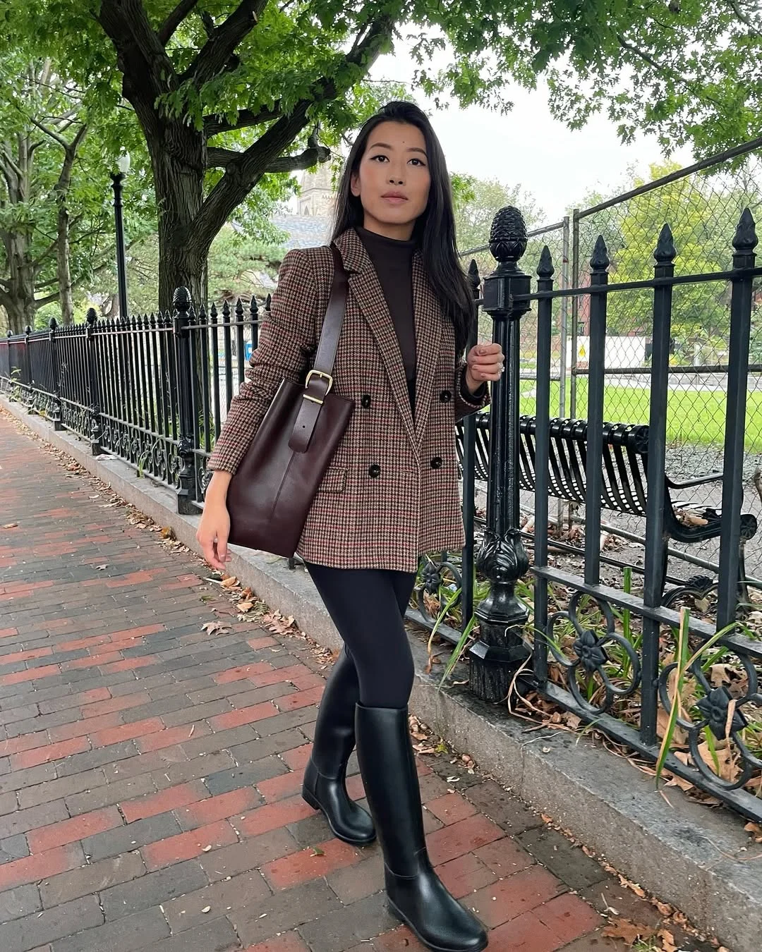 fall outfits with leggings and boots 2026 + Houndstooth Blazer With Classic Riding Boots
