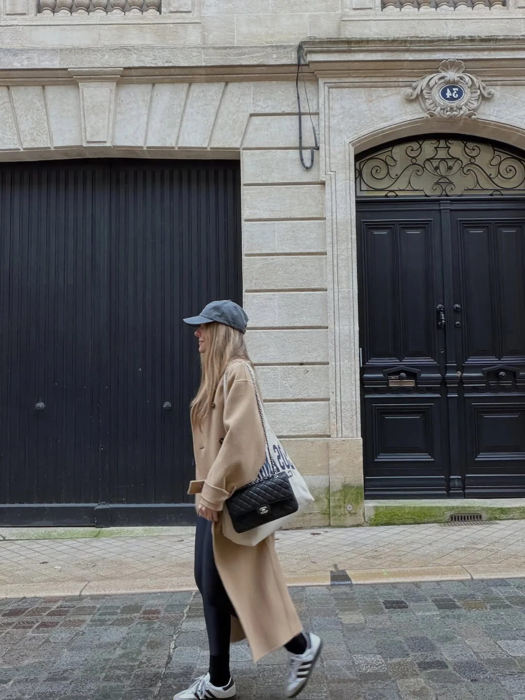 fall outfits with leggings and sneakers 2026 Camel Coat And Black Leggings For City Walks