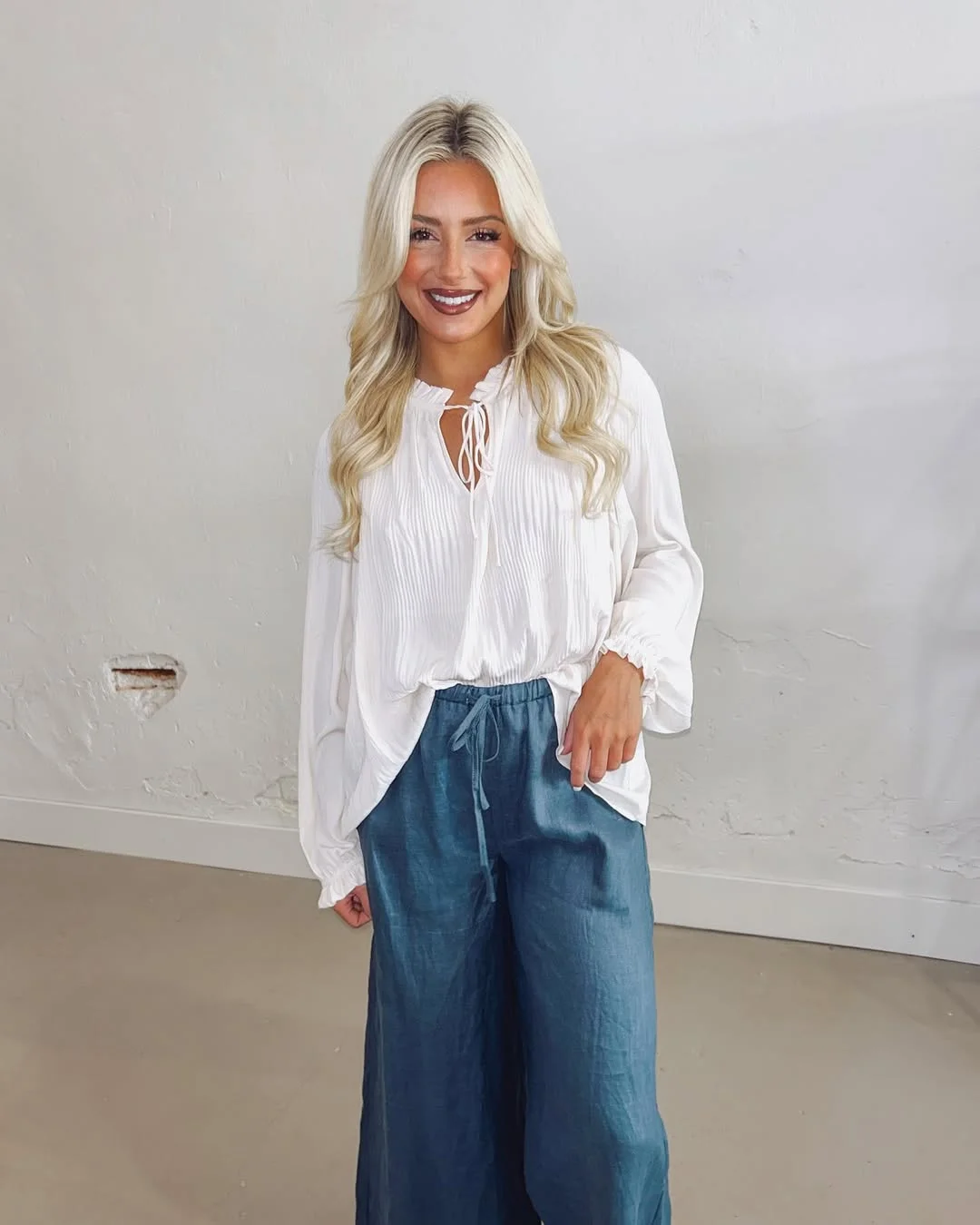 fall work outfits 2026 Soft Blouse and Drawstring Pants for a Relaxed Workday