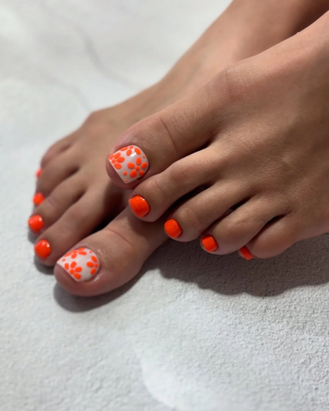 July toe nails design - summer ideas 2026 + Orange Floral Toe Art For A Bright Summer Mood