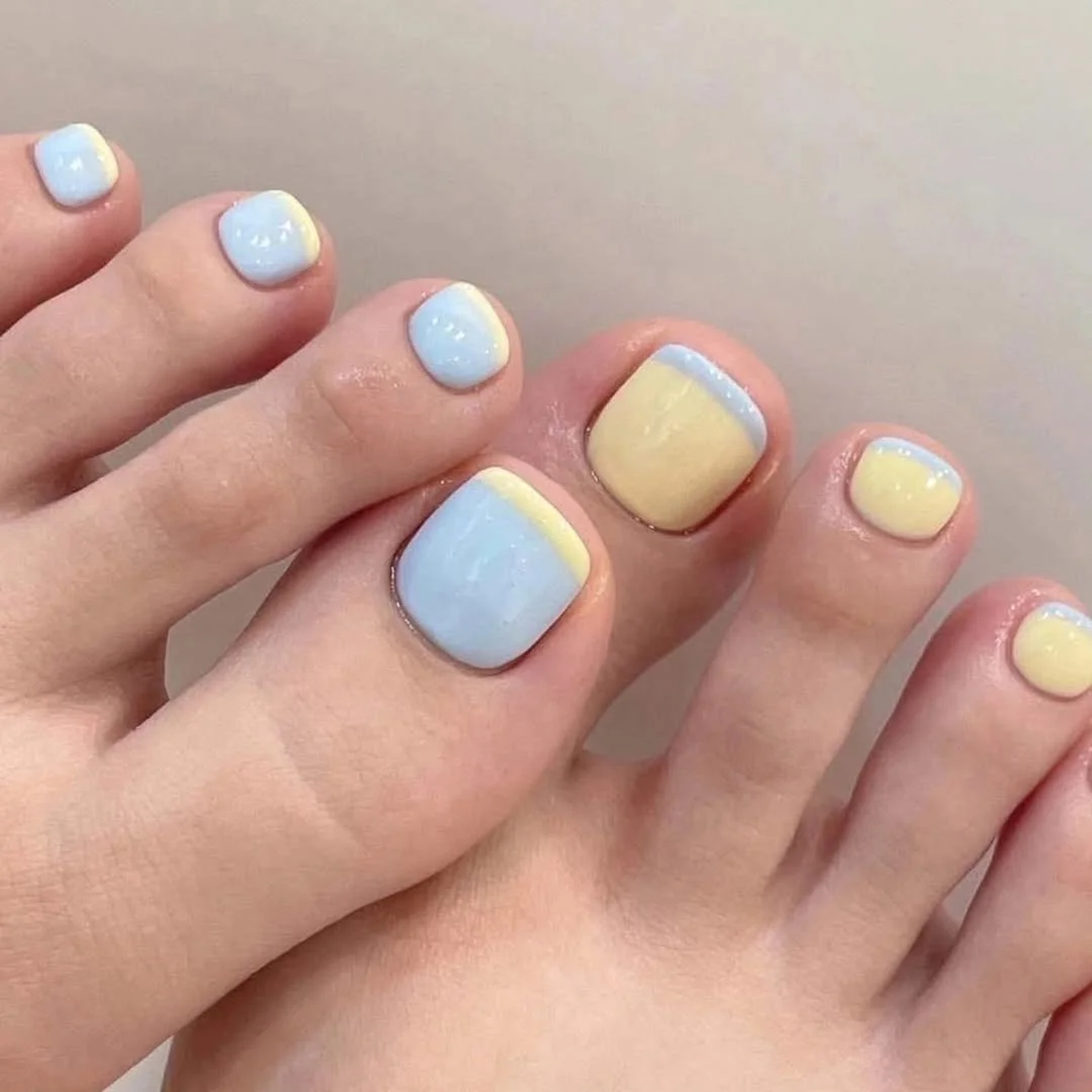 June pedicure ideas 2026 + Pastel Blue and Lemon Color Blocking