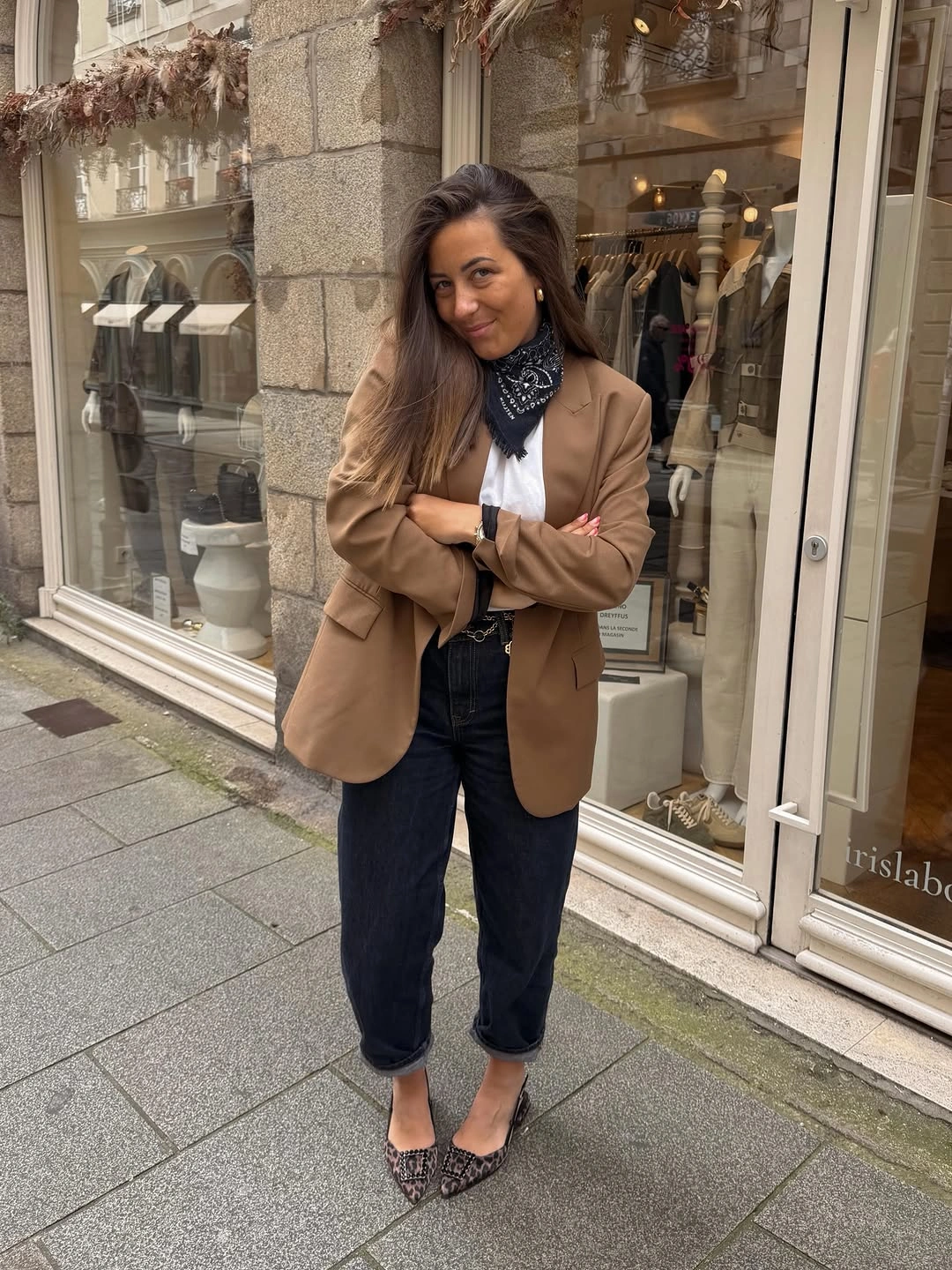 nice fall outfits 2026 Blazer Bandana and Dark Denim with Leopard Shoes