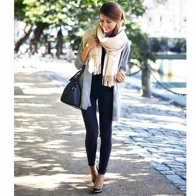 nice fall outfits 2026 Soft Gray Layers with a Blanket Scarf and Black Pants