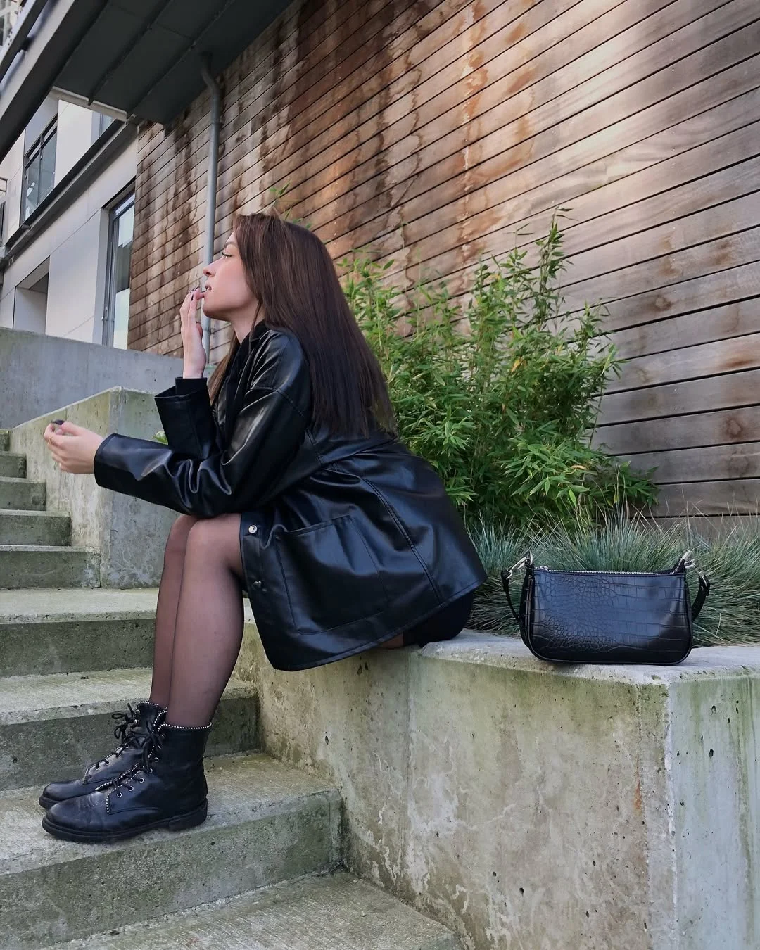 simpl fall outfits 2026 Black Leather Jacket and Lace-Up Boots