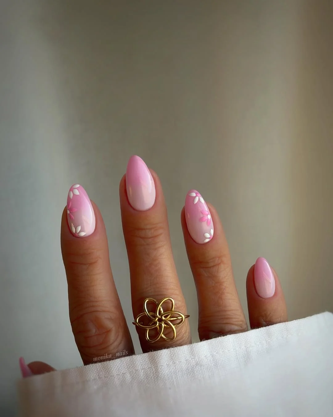 summer oval nails 2026 Pink Ombre Oval Nails With Soft Petal Accents