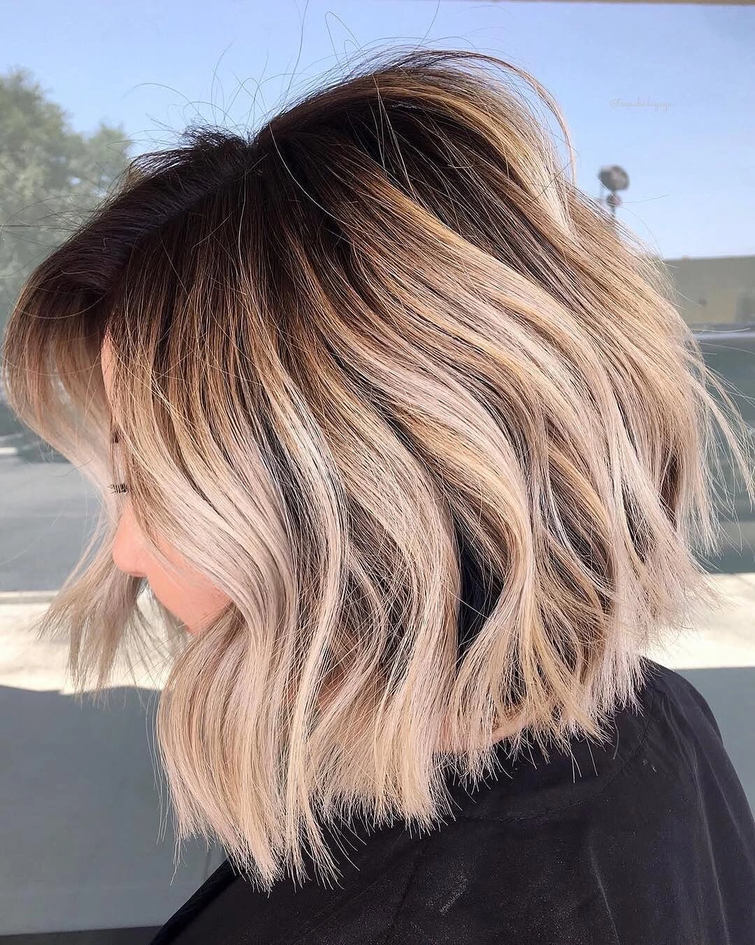 babylights hair ideas Rooted Short Blonde With Texture