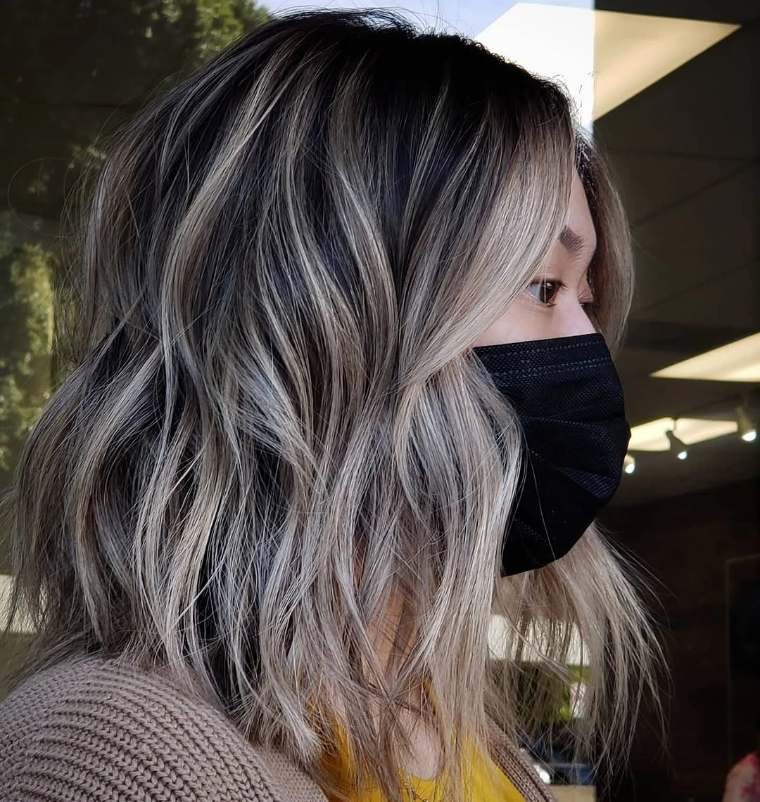 babylights hair ideas High Contrast Cool Blonde Bob