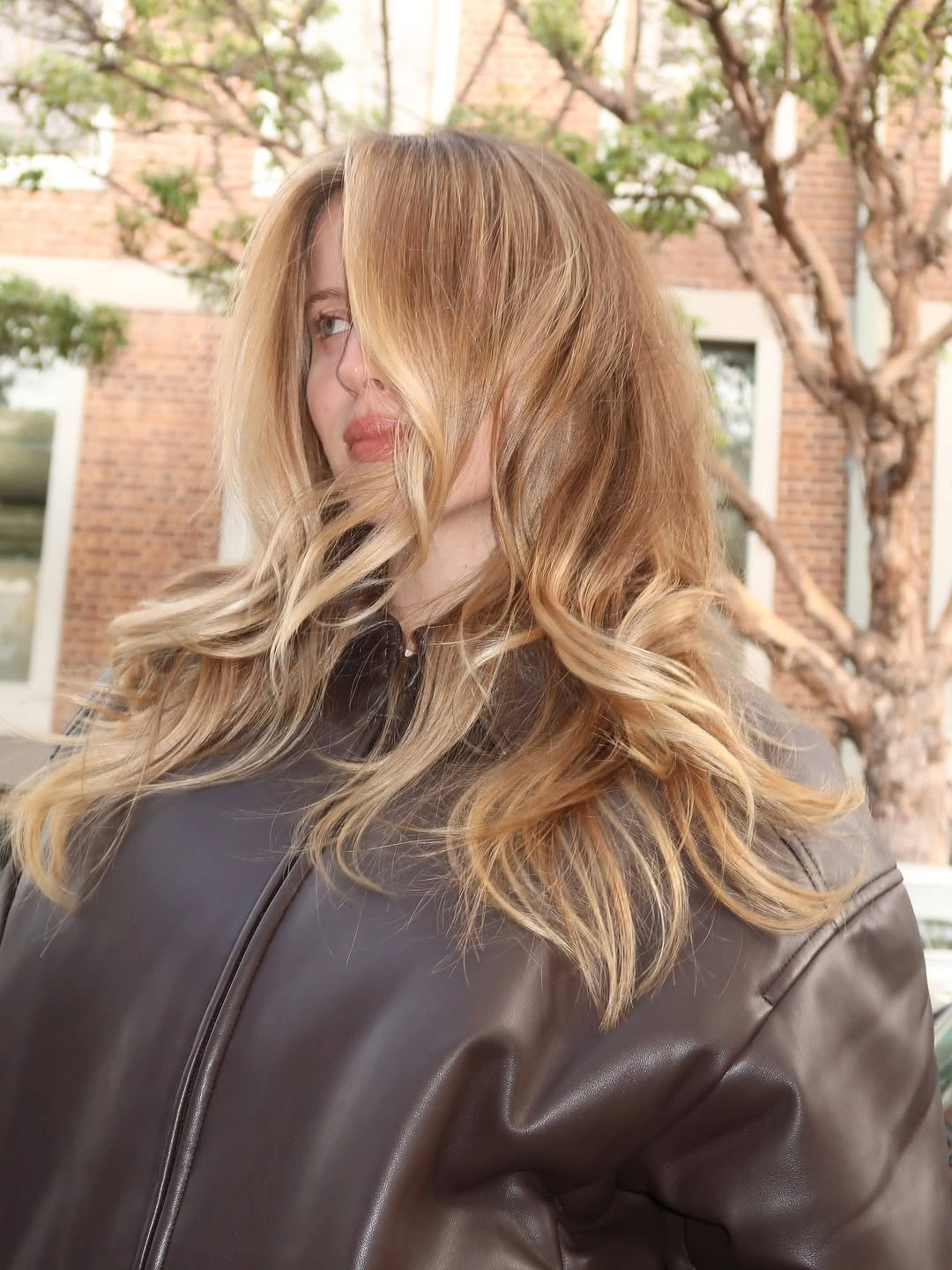 dirty blonde hair color Golden Dirty Blonde With Soft Outdoor Movement