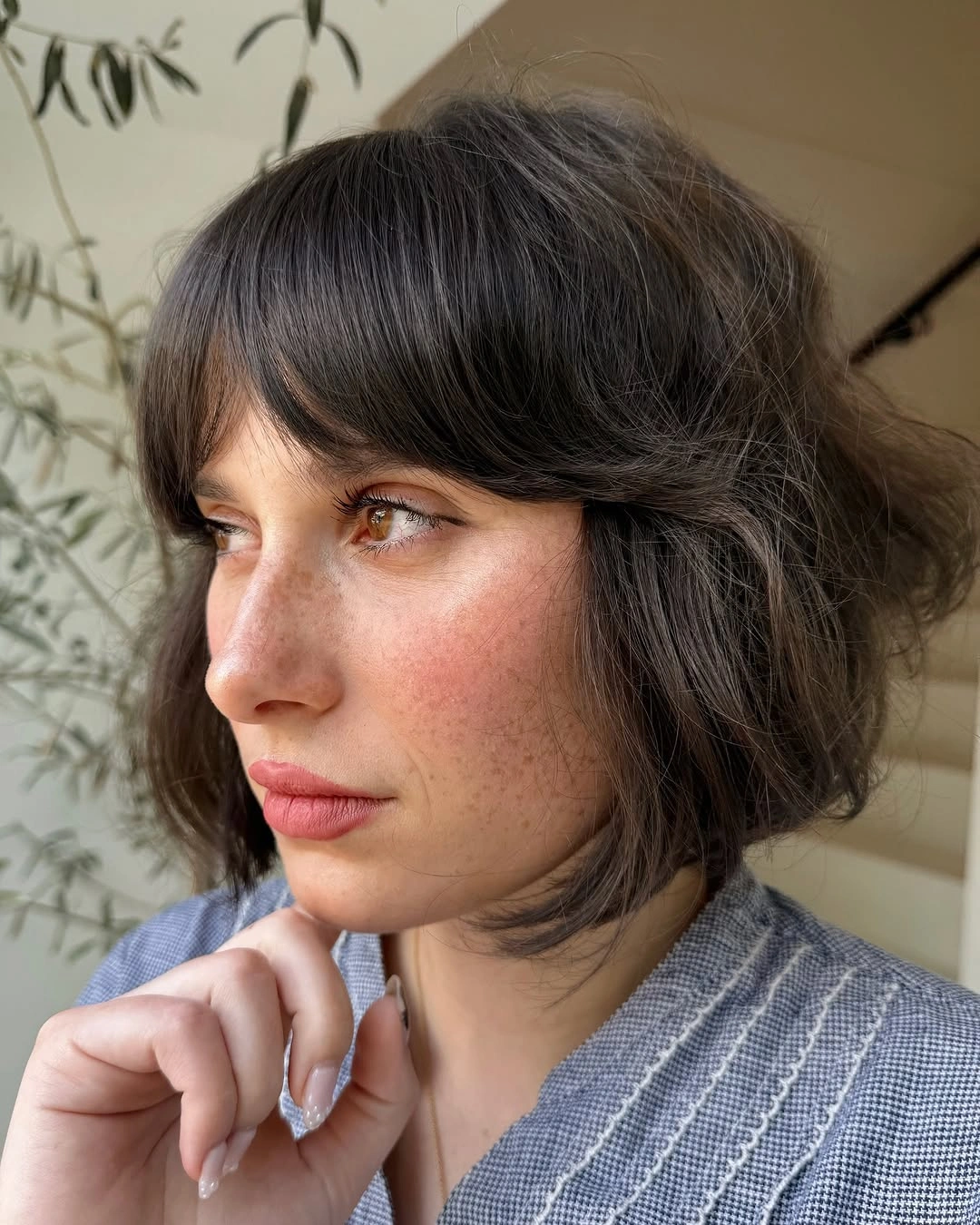 fall French Bob 2026 Velvet Brown Bob with Draped Curtain Bangs