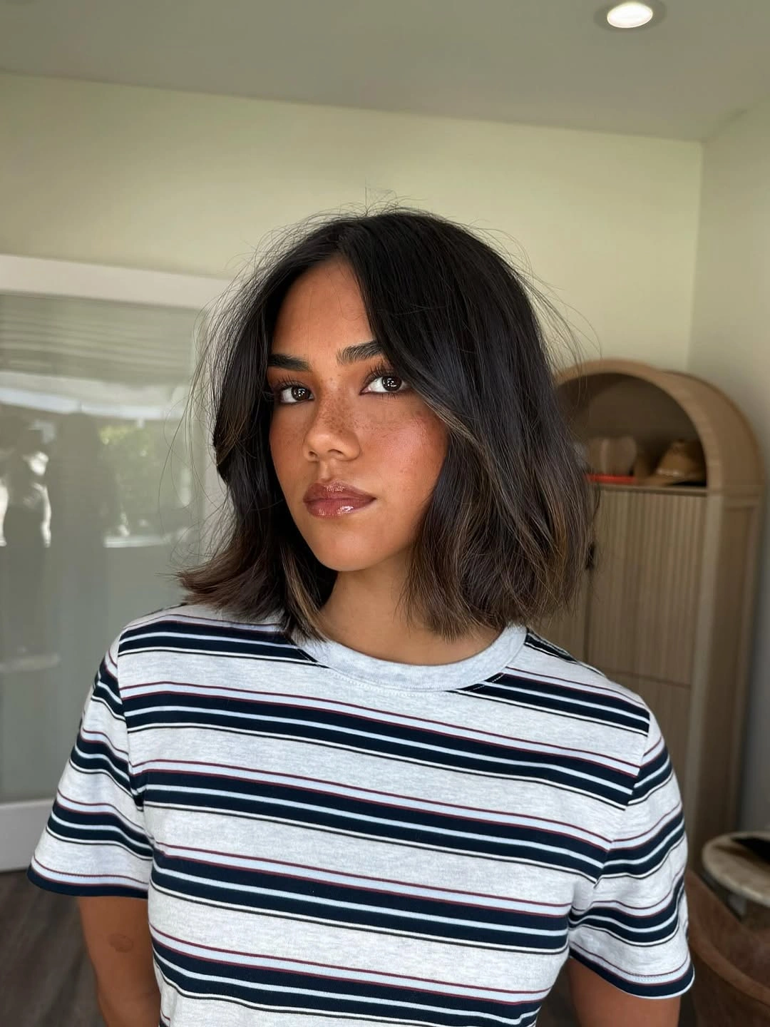 fall haircuts for women 2026 Soft Wavy Lob With Face-Framing Movement