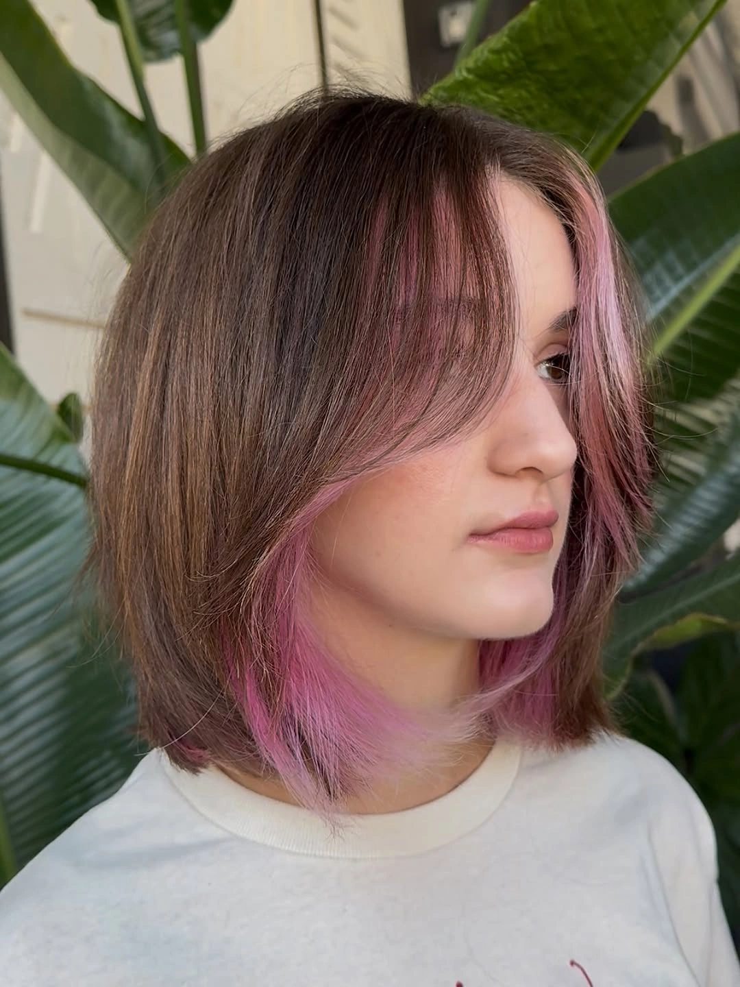 fall medium haircuts 2026 Blunt Medium Bob With Pink Face-Framing Pieces