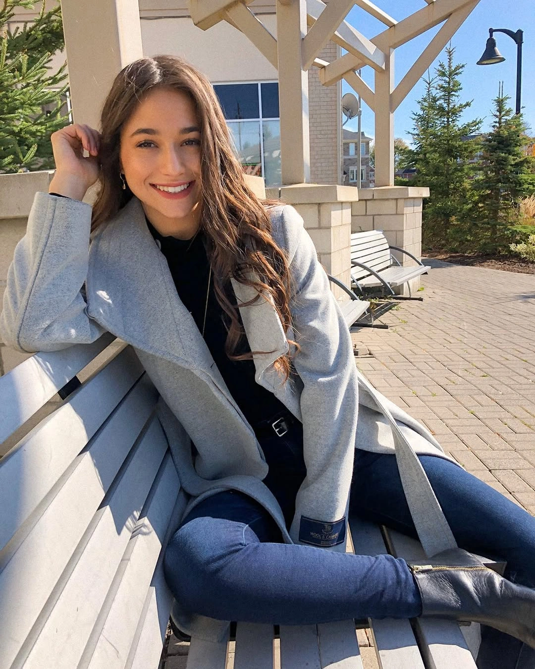 fall outfits with peacoat 2026 + Soft Gray Coat With Skinny Denim