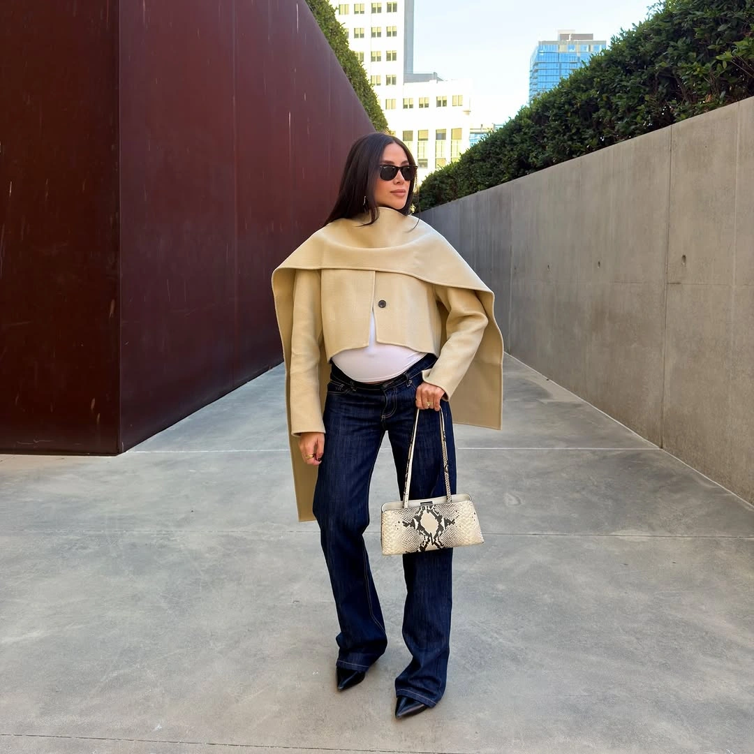 fall pregnancy outfits 2026 + Cropped Cream Jacket and Dark Denim for City Days