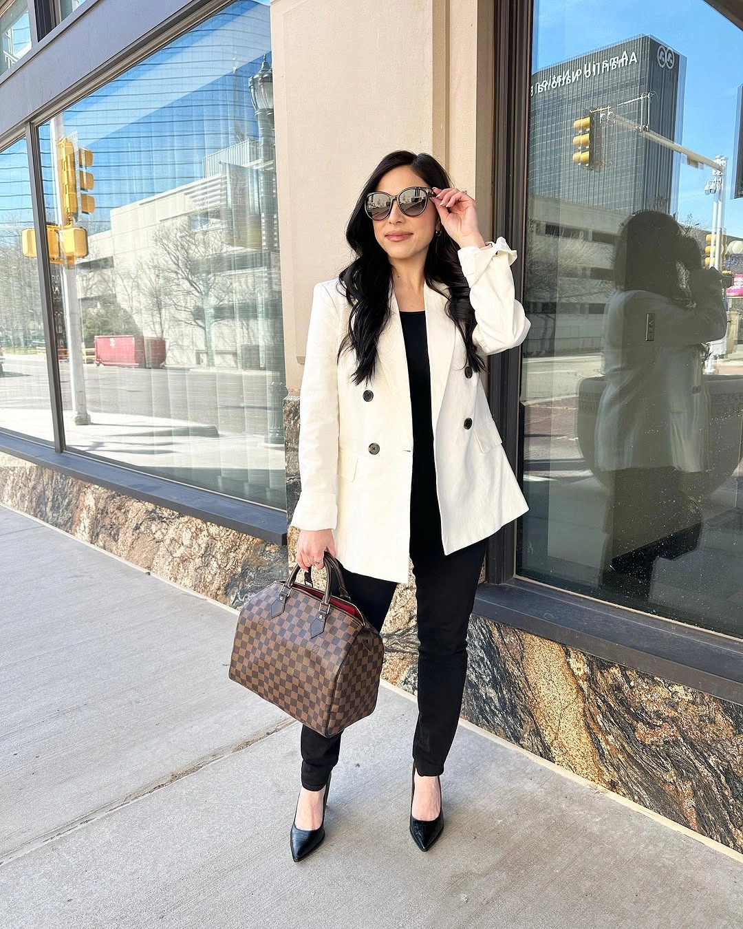 fall professional outfits women 2026 White Blazer and Black Separates for Instant Executive Polish