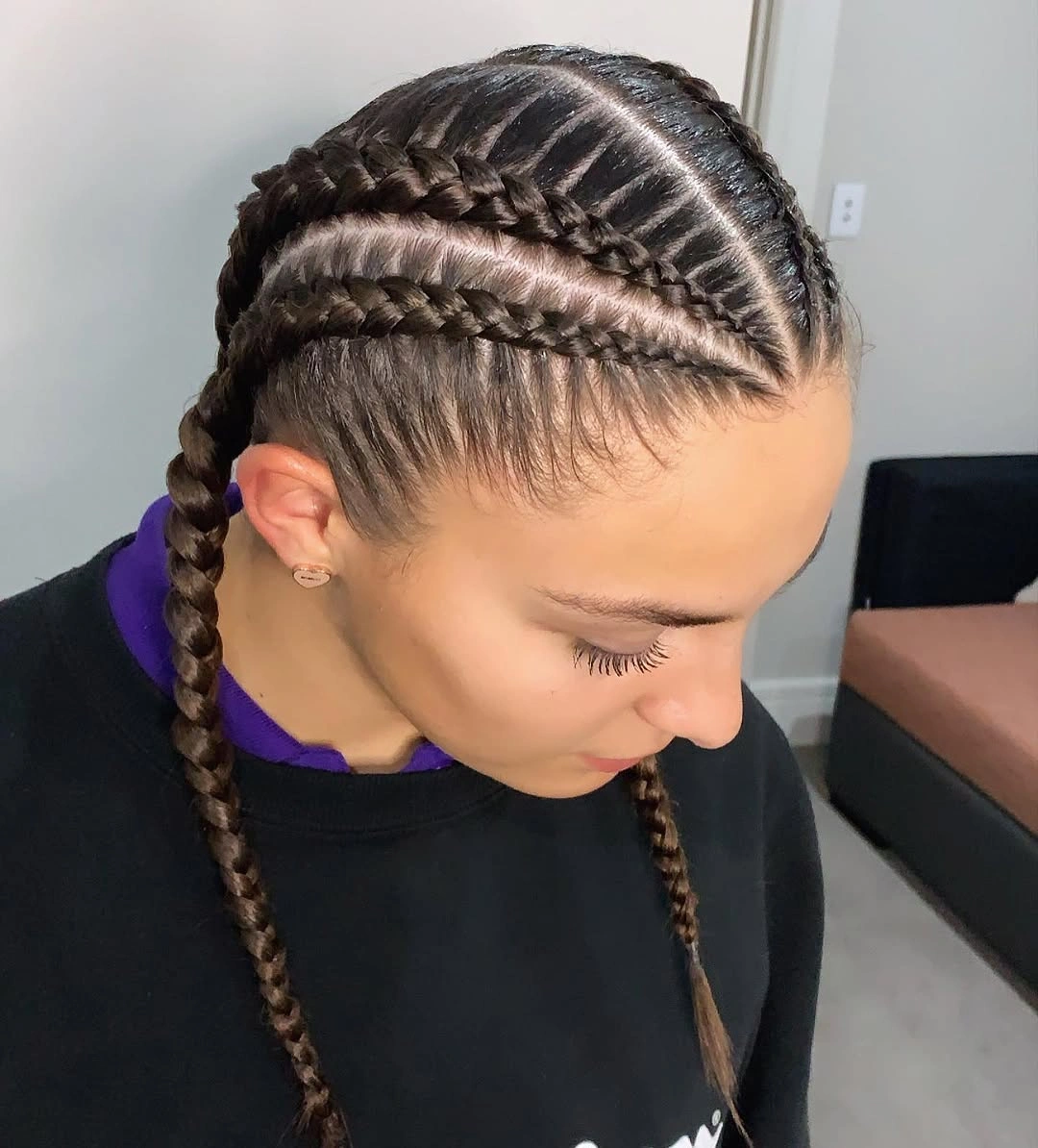 feed in braid hairstyles Side-Part Feed-In Braids With Long Slim Ends