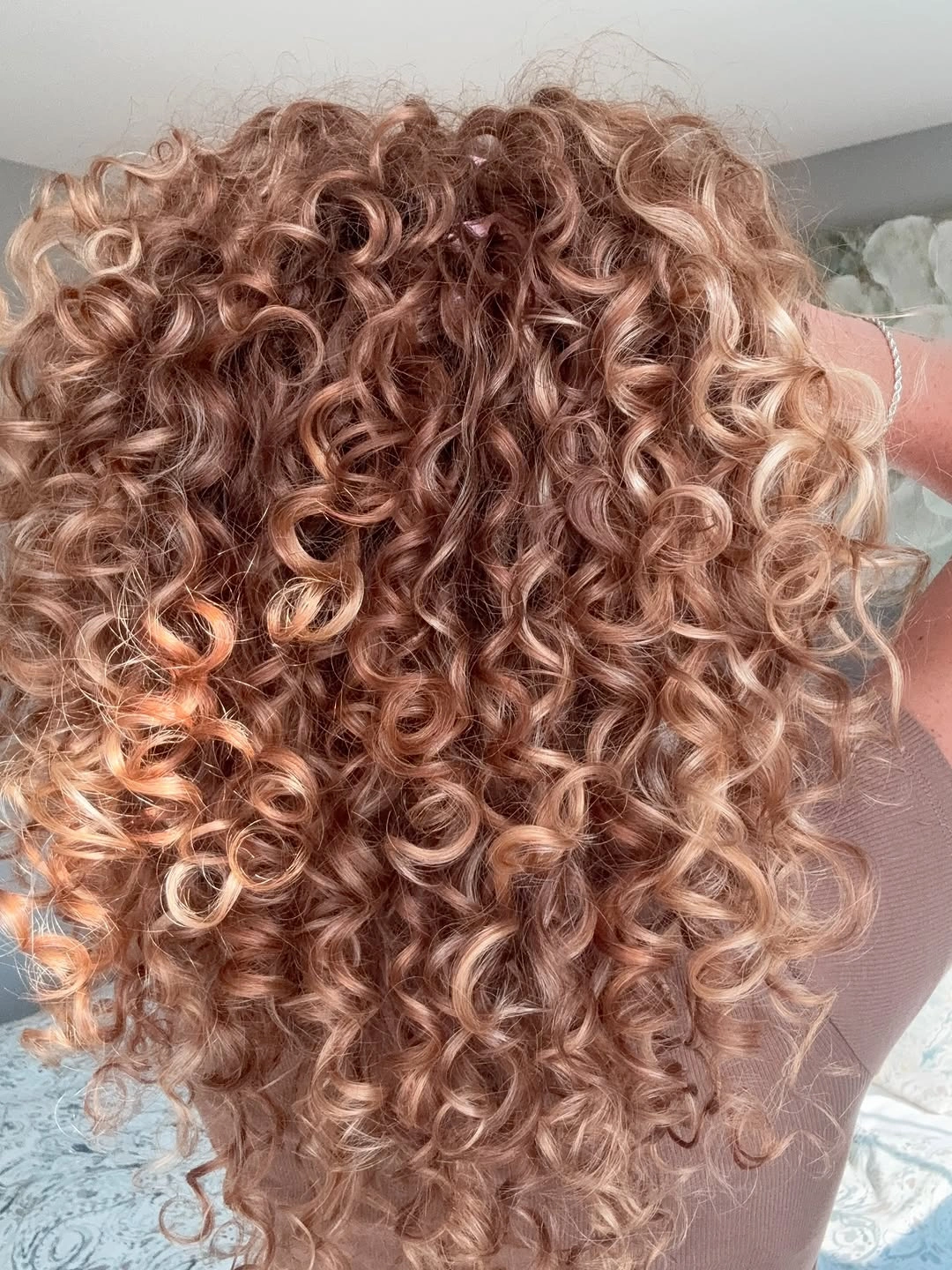 heatless curls hairstyle Rose-Gold Spiral Curls