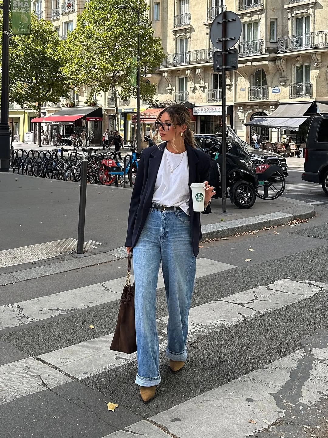 september fashion trends 2026 Navy Blazer With Straight Light Denim
