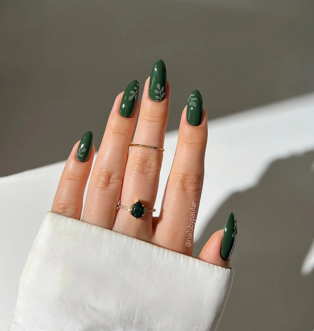september nail art ideas 2026 Solid Forest Green Almond Nails