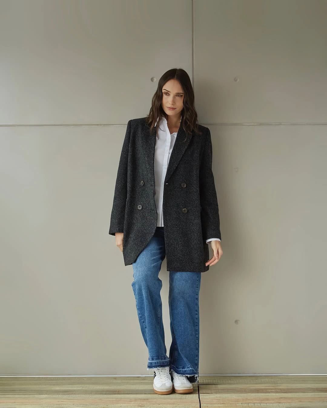 what are must-have fall outfits for 2026 + The Oversized Blazer and Jeans Uniform