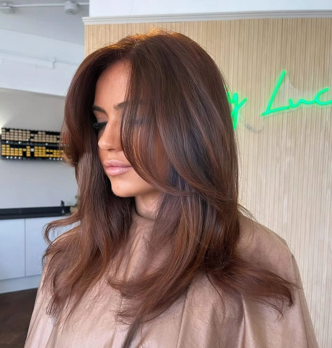 smooth medium brown hair with a curtain-shaped front
